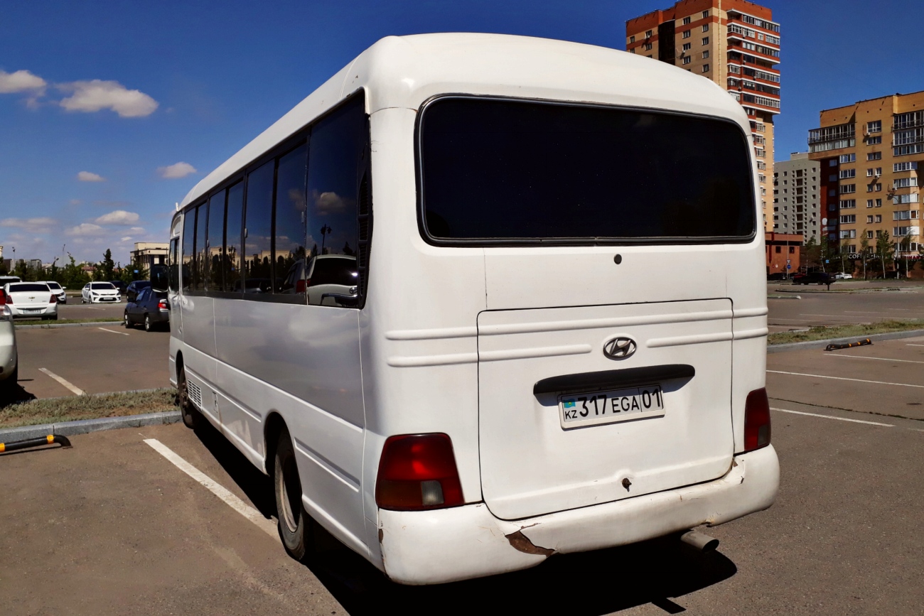 Astana, Hyundai County Deluxe č. 317 EGA 01