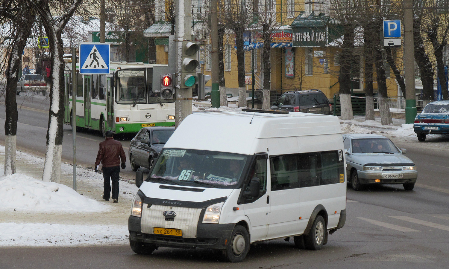 Пензенская область, Нижегородец-222702 (Ford Transit) № АХ 261 58