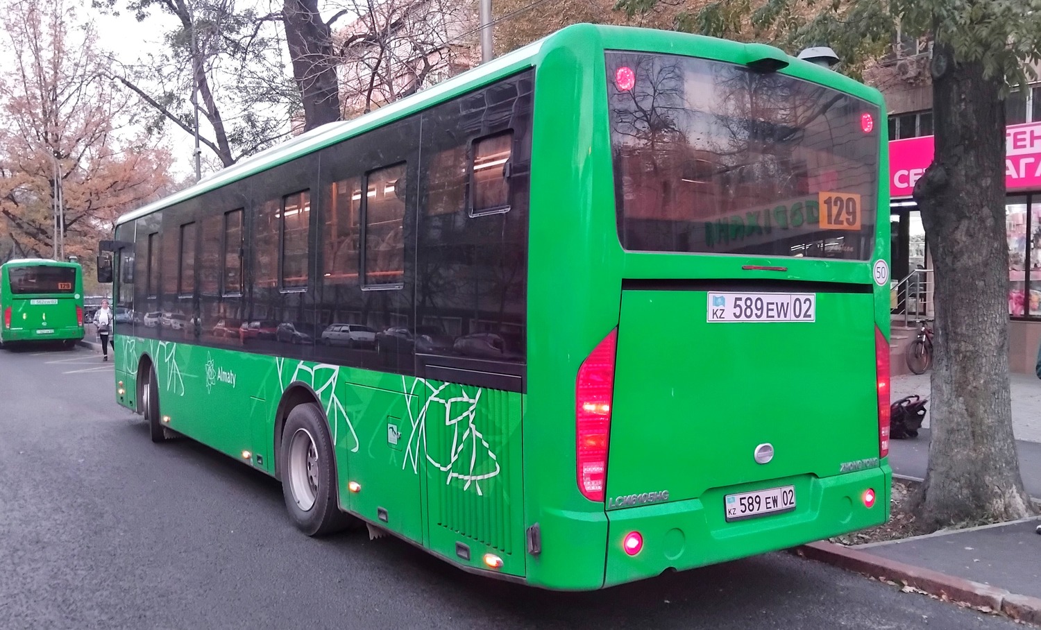 Алматы, Zhong Tong LCK6105HG № 589 EW 02