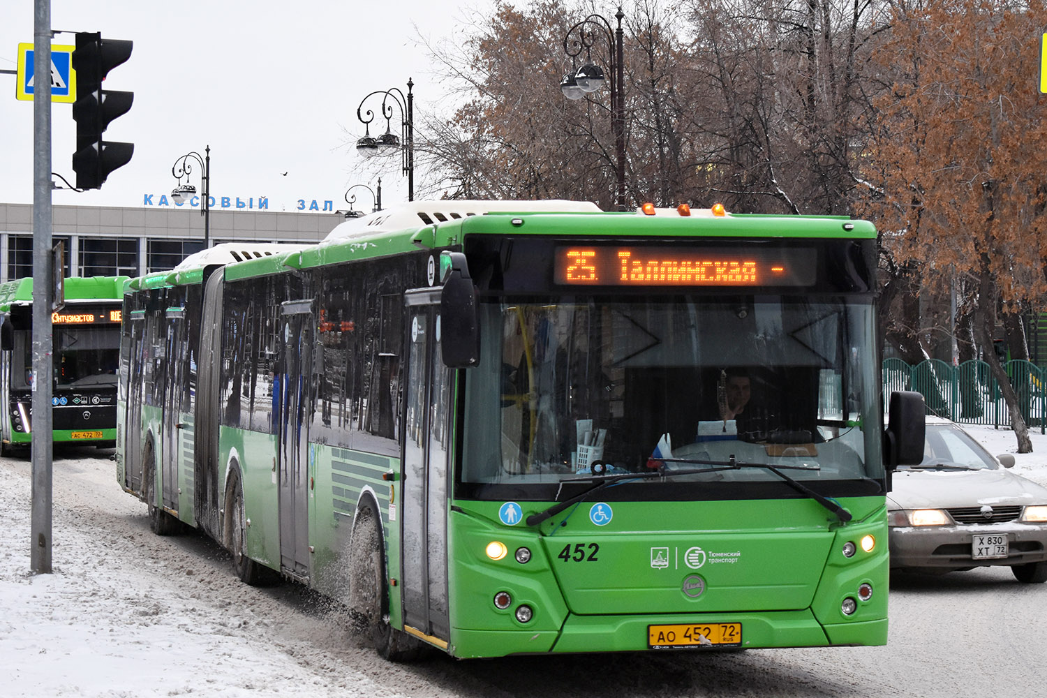 Тюменская область, ЛиАЗ-6213.65 № 452