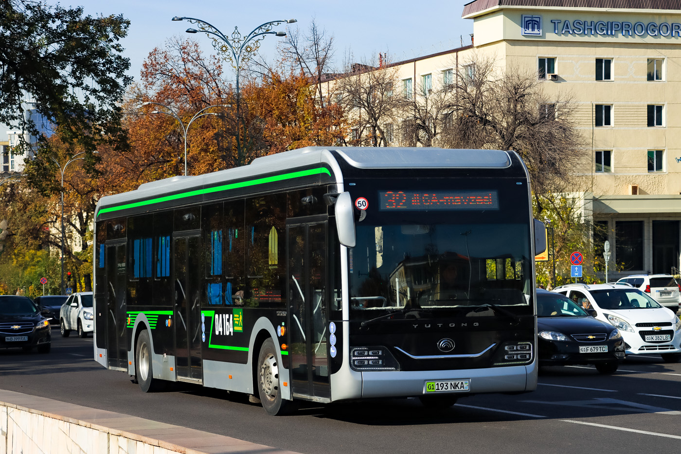 Узбекистан, Yutong ZK6126BEVG № 04164 Узбекистан, Yutong ZK6126BEVG № 04164