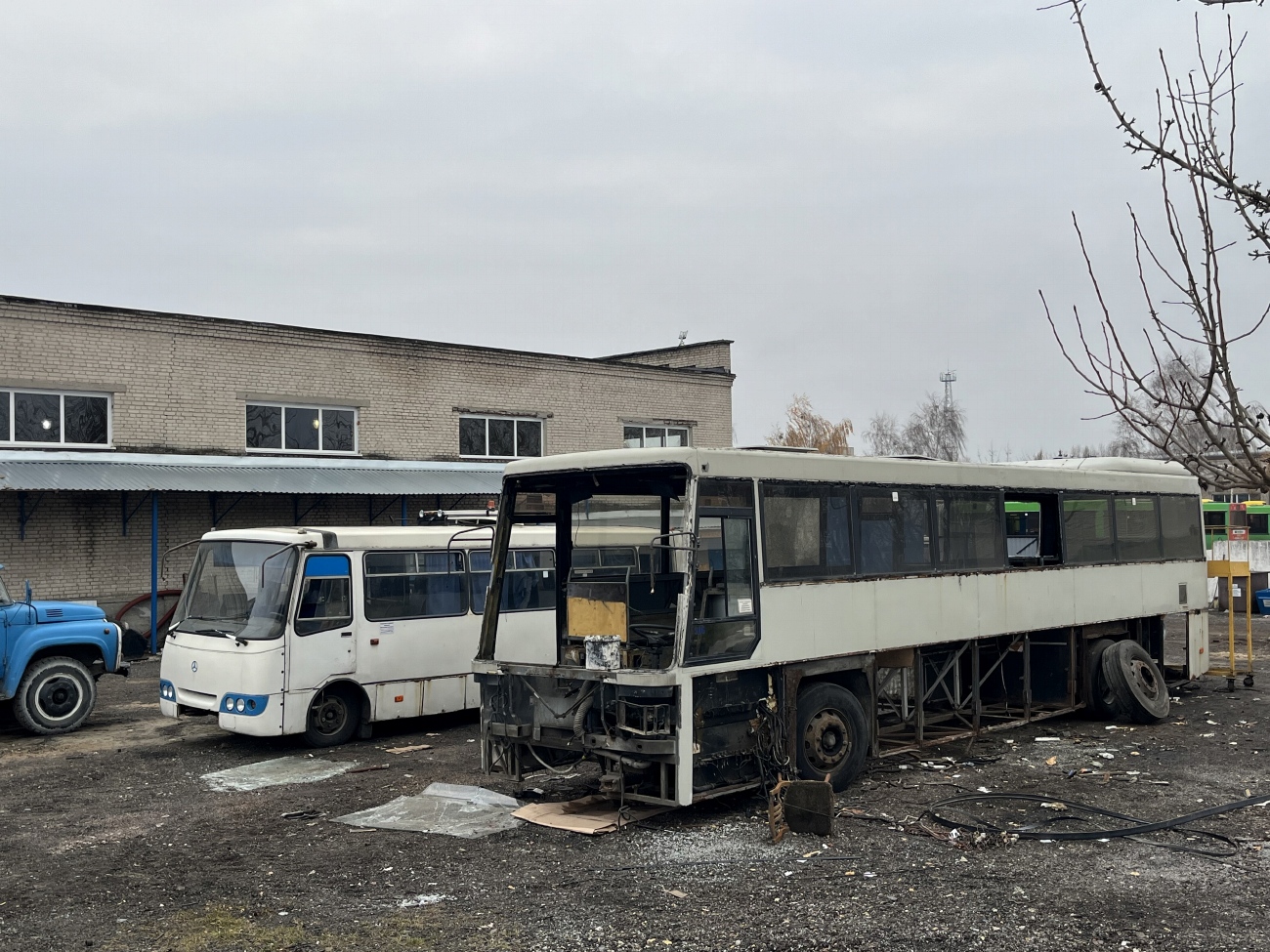 Брестская область, ГАРЗ А09212 "Радимич" № 931; Брестская область, МАЗ-152.062 № 942