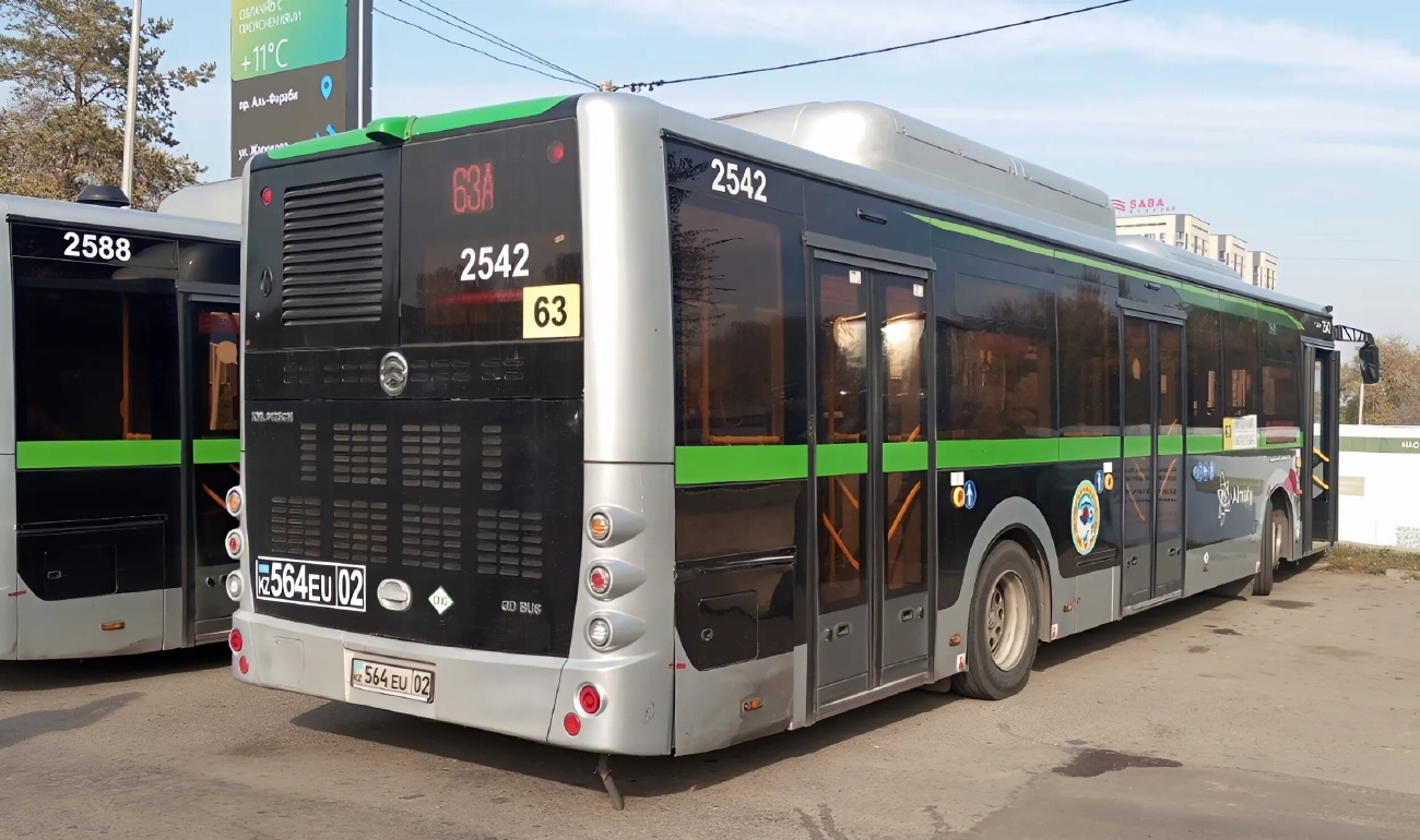 Алматы, Golden Dragon XML6125CN (Hyundai Trans Auto) № 2542