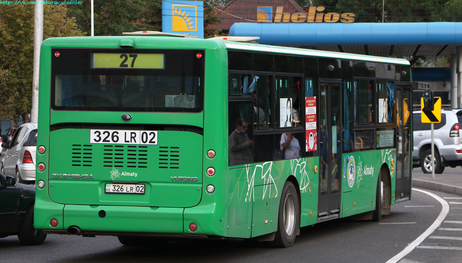 Алматы, Yutong ZK6118HGA № 326 LR 02