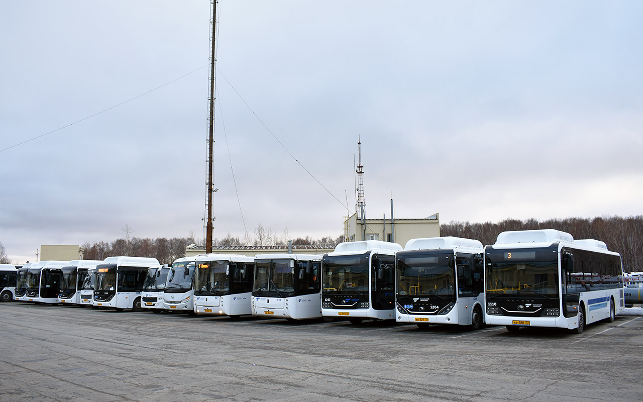 Тюменская область, Yutong ZK6116HG № 1110; Тюменская область — Автобусные предприятия