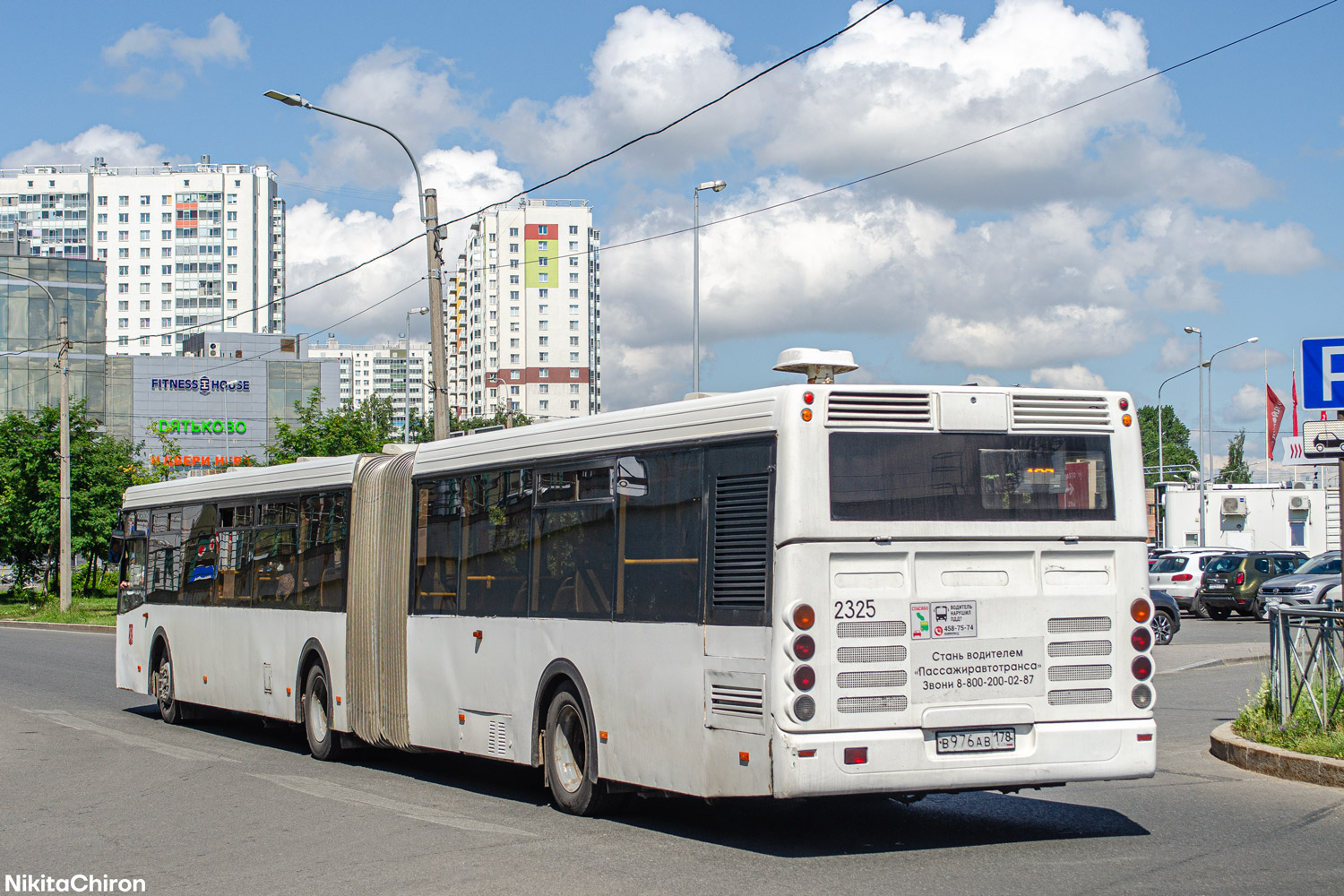 Sankt Petersburg, LiAZ-6213.20 Nr. 2325