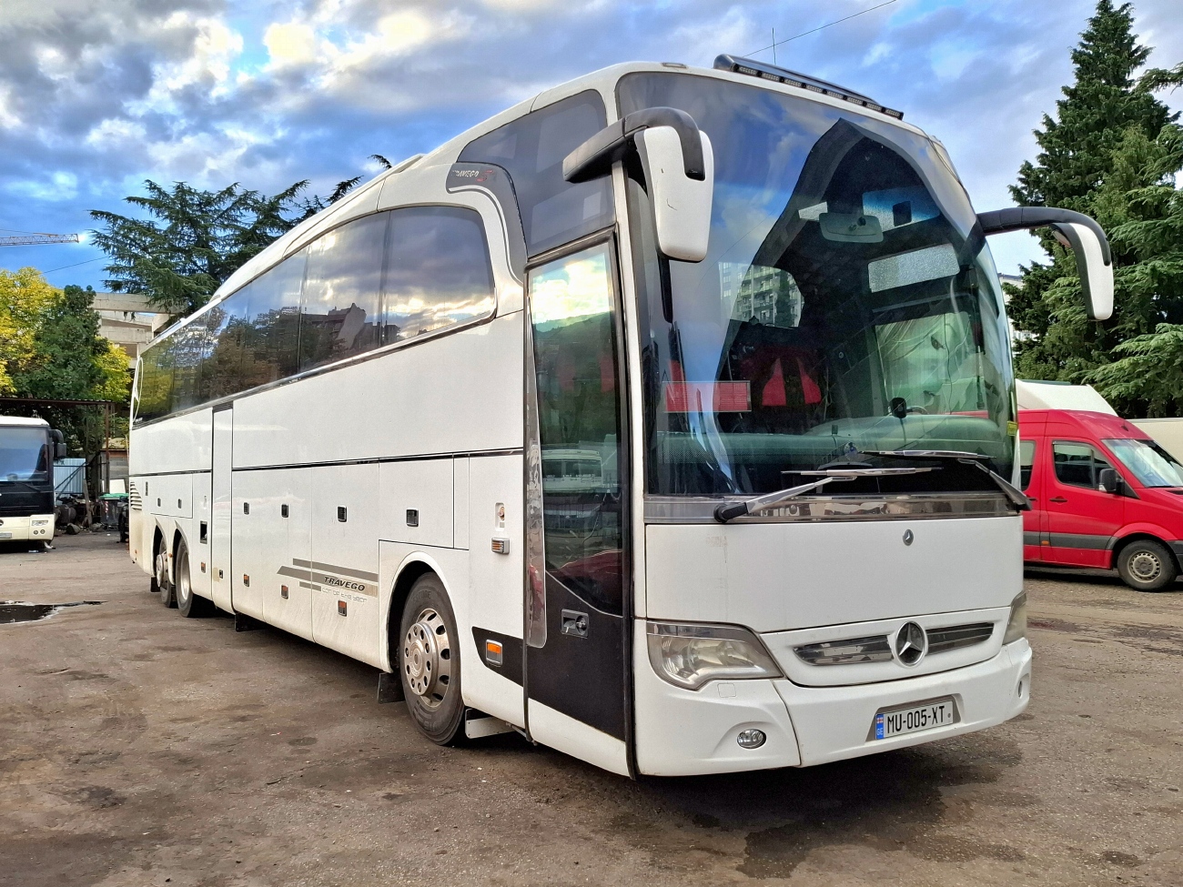 Грузия, Mercedes-Benz Travego II L SHD 17SHD facelift № MU-005-XT