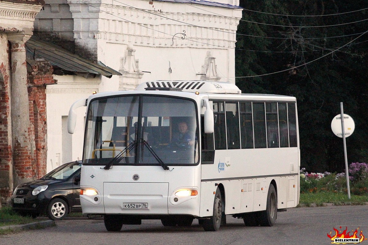 Ярославская область, КАвЗ-4238-81 № К 652 ВР 76