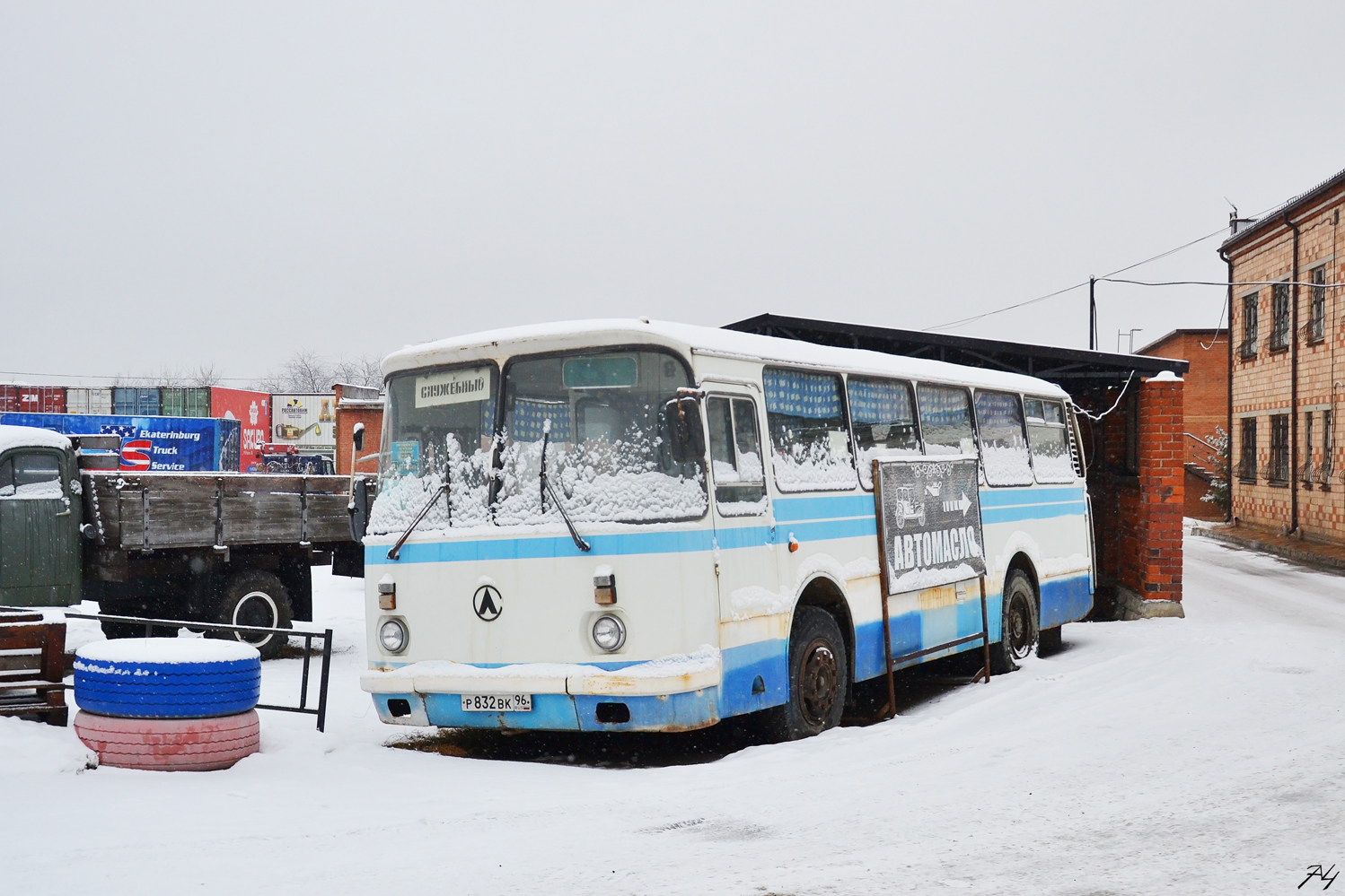 Свердловская область, ЛАЗ-695Н № Р 832 ВК 96
