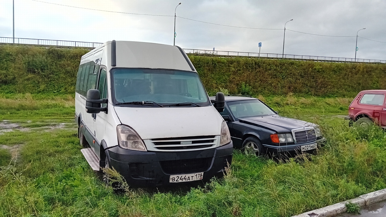 Новосибирская область, Нижегородец-2227UT (IVECO Daily) № В 244 АТ 178