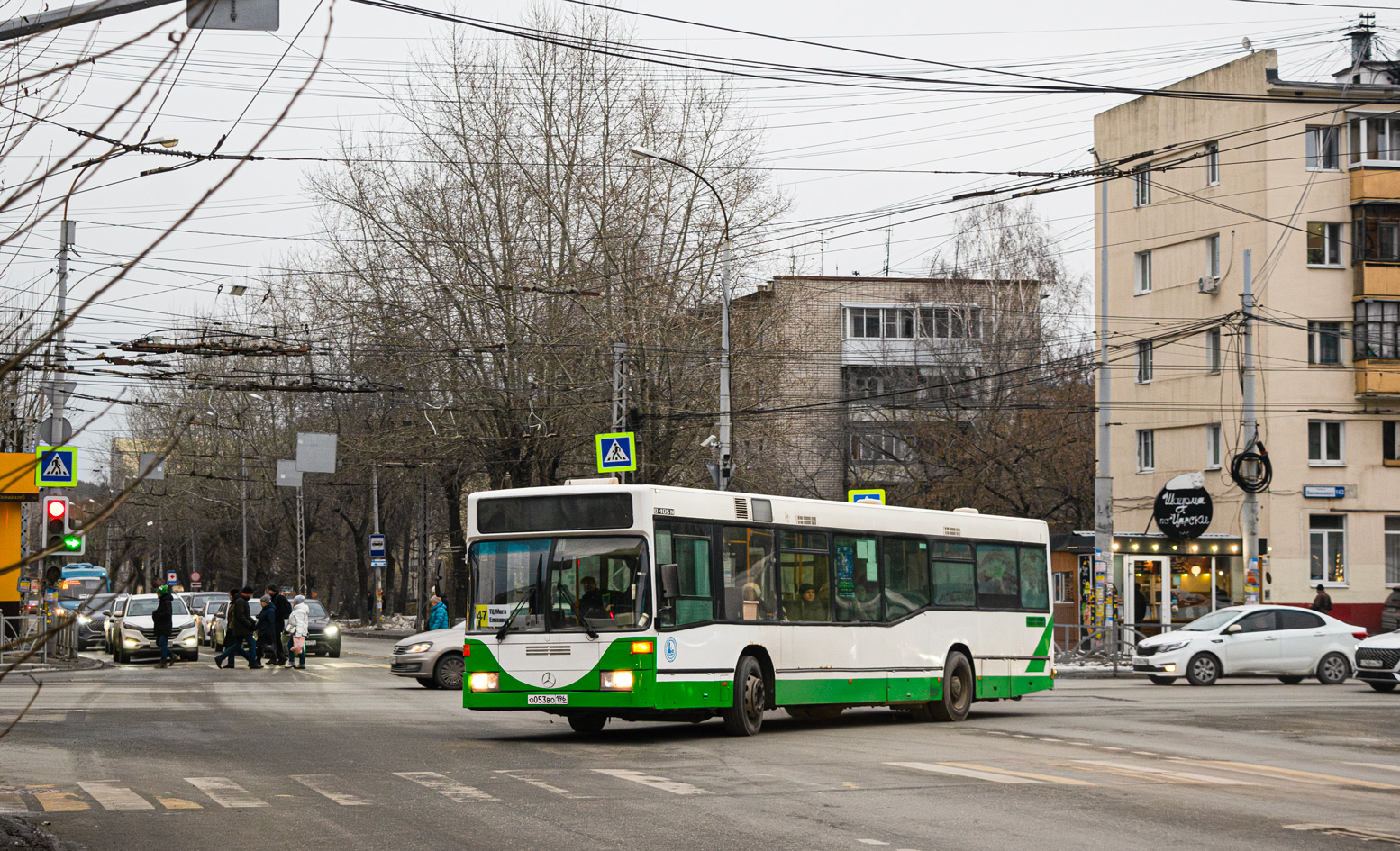 Свердловская область, Mercedes-Benz O405N2 № О 053 ВО 196