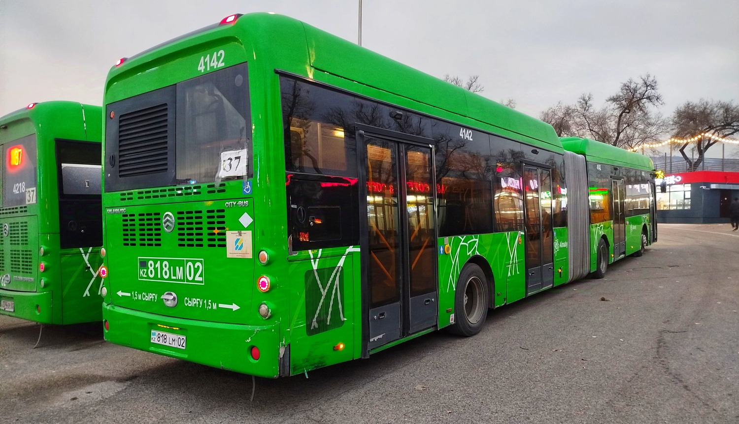 Алматы, Golden Dragon XML6185J13C (Hyundai Trans Auto) № 4142