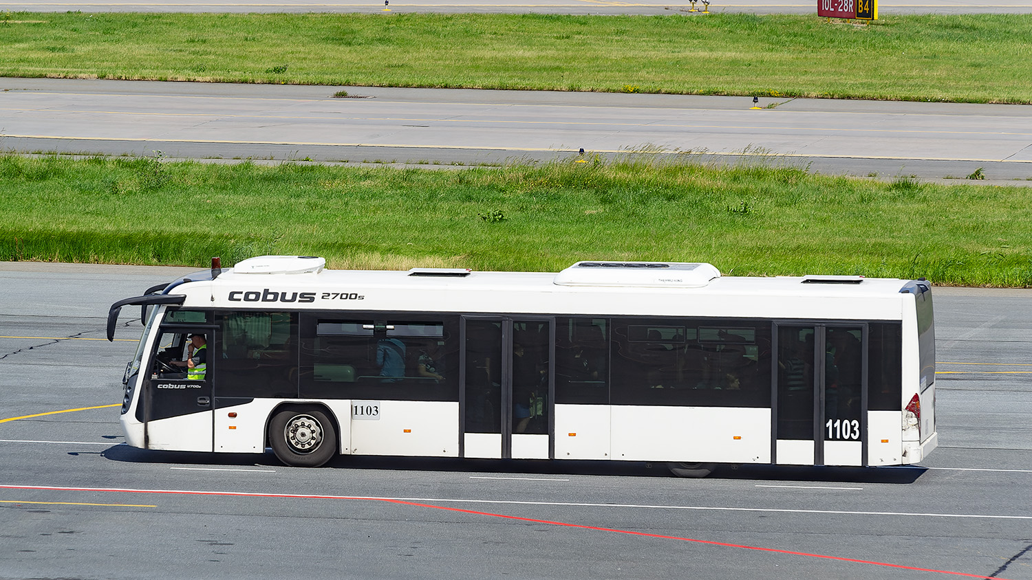 Санкт-Петербург, Cobus 2700S № 1103