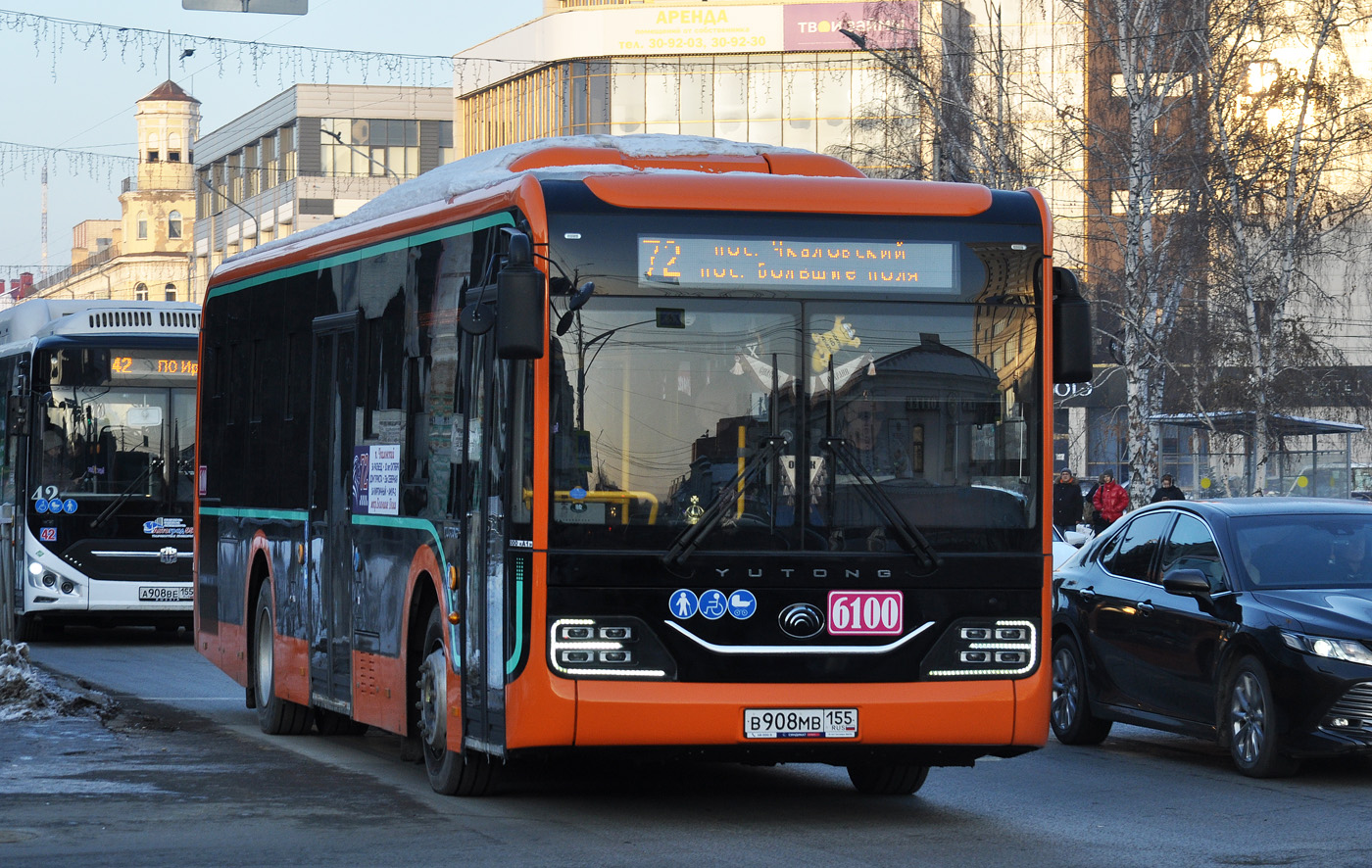 Омская область, Yutong ZK6116HG № 6100