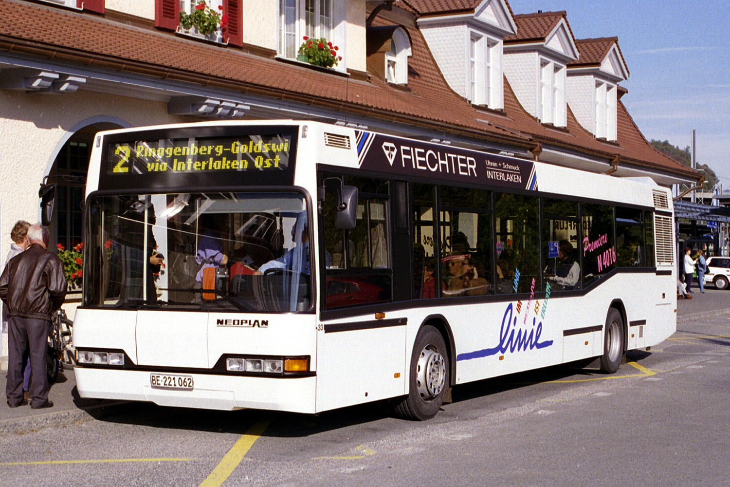 Швейцария, Neoplan N4016 № 33