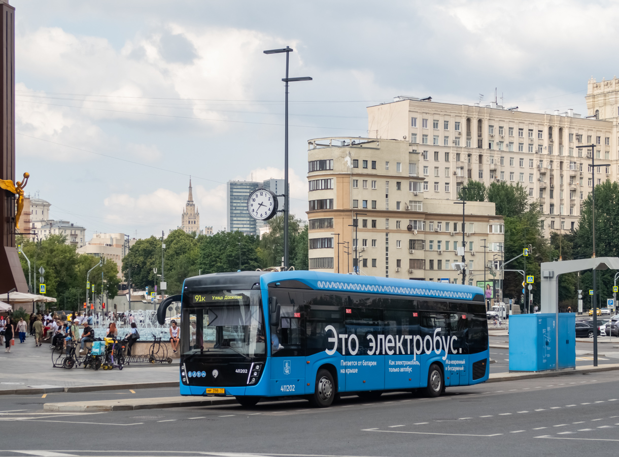 Москва, КАМАЗ-6282 № 411202