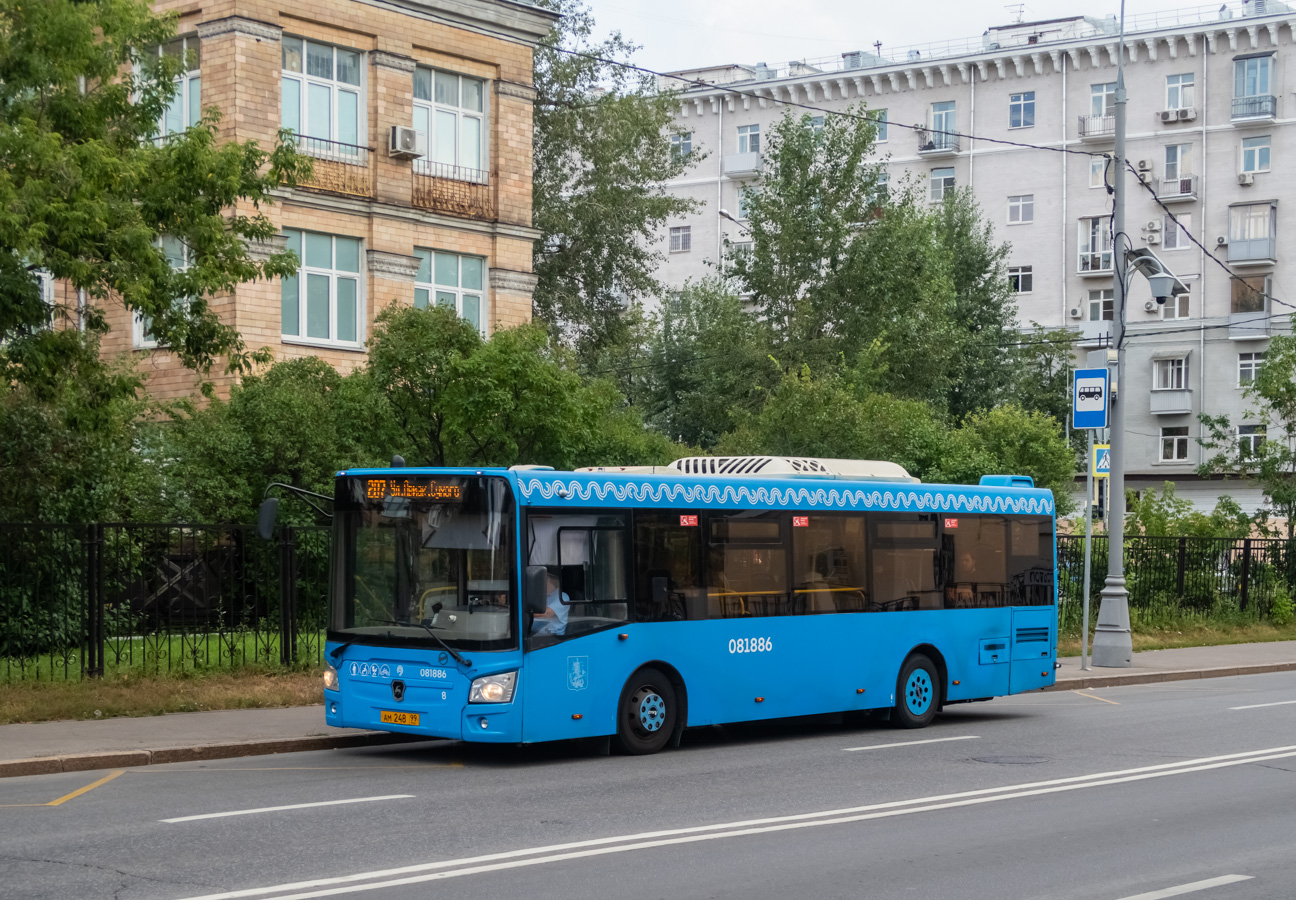 Москва, ЛиАЗ-4292.60 (1-2-1) № 081886