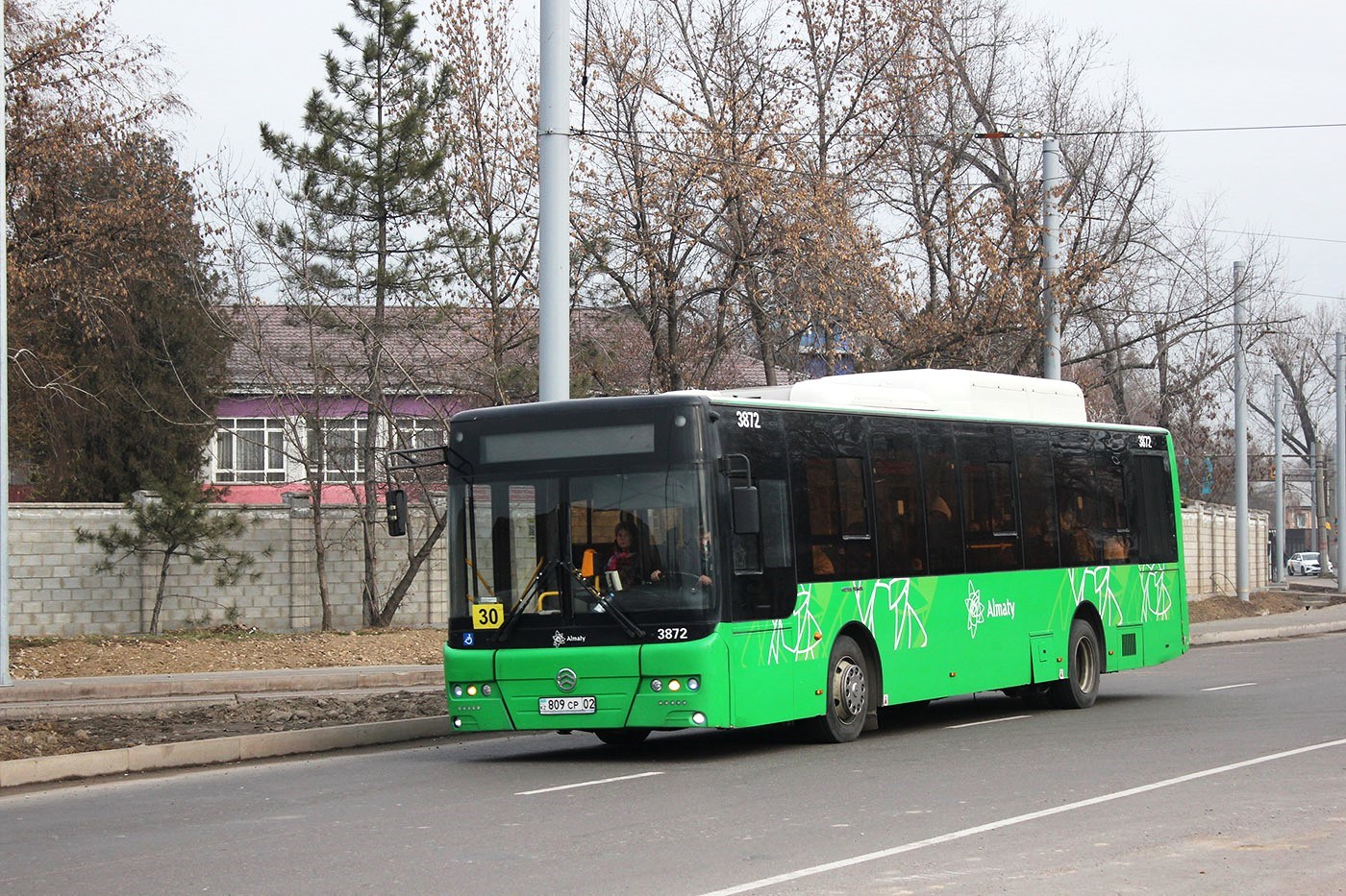 Ałmaty, Golden Dragon XML6125CN (Hyundai Trans Auto) Nr 3872