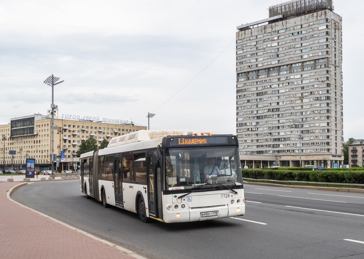 Санкт-Петербург, ЛиАЗ-6213.71 № 7728