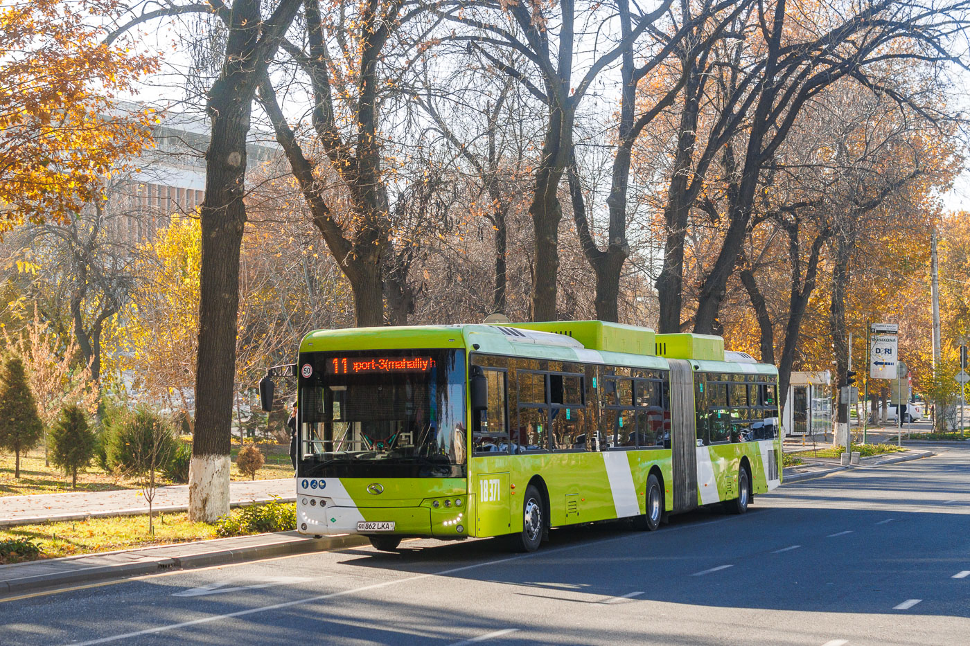 Узбекистан, King Long XMQ6180G № 18371