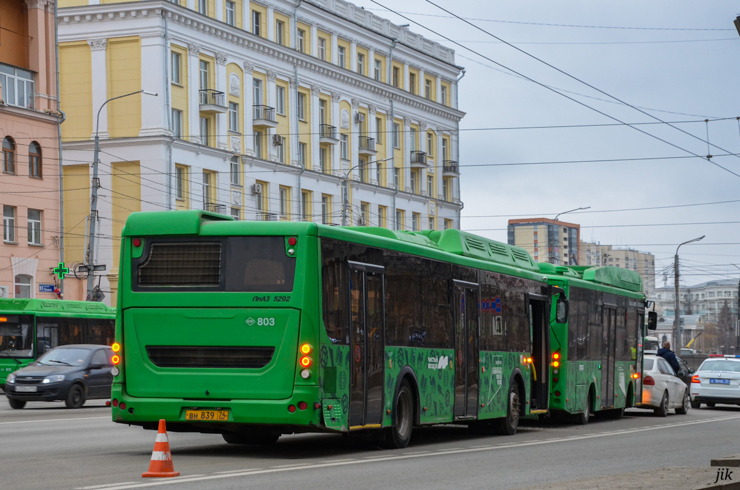 Челябинская область, ЛиАЗ-5292.67 (CNG) № 803; Челябинская область, Volgabus-4298.G4 (CNG) № 4527