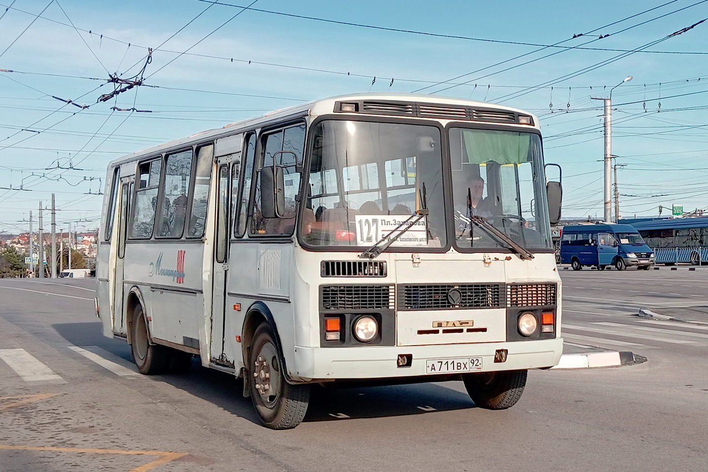 Севастополь, ПАЗ-4234 № А 711 ВХ 92; Севастополь, Mercedes-Benz Sprinter W903 313CDI № Е 511 АВ 82