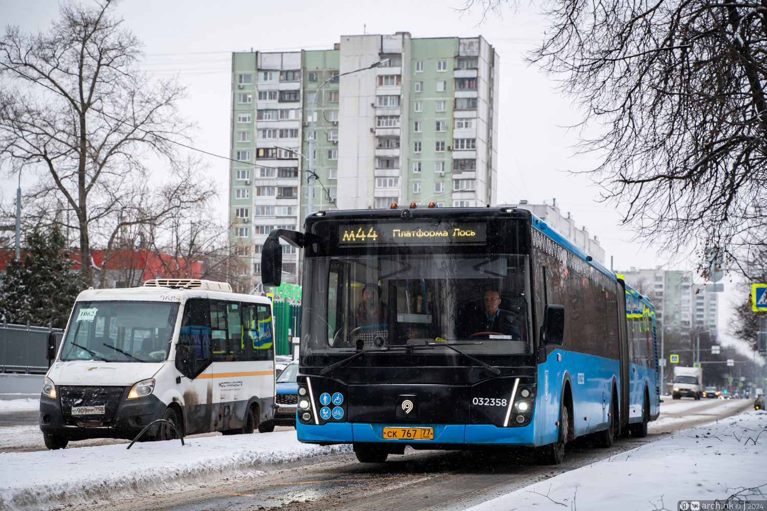 Московская область, Луидор-2250DS (ГАЗ Next) № 091040; Москва, ЛиАЗ-6213.65 № 032358