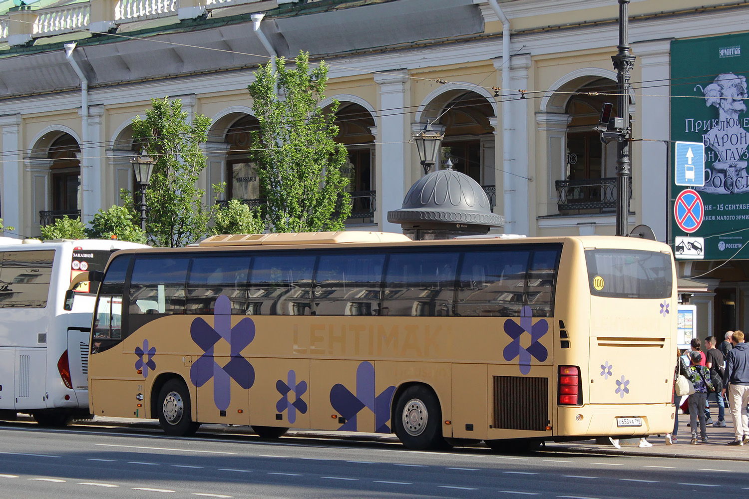 Санкт-Петербург, Volvo 9700H № С 653 УА 198