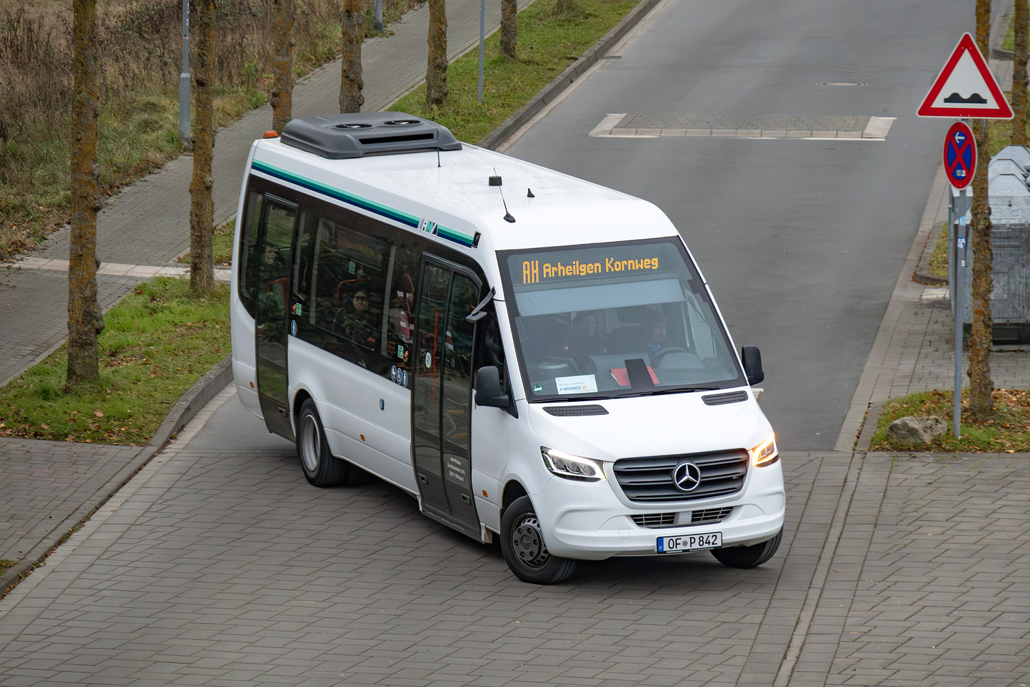 Гессен, Mercedes-Benz Sprinter City 75 № OF-P 842