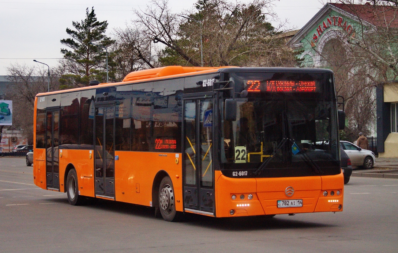 Павлодарская область, Golden Dragon XML6125CR (Hyundai Trans Auto) № G2-6017