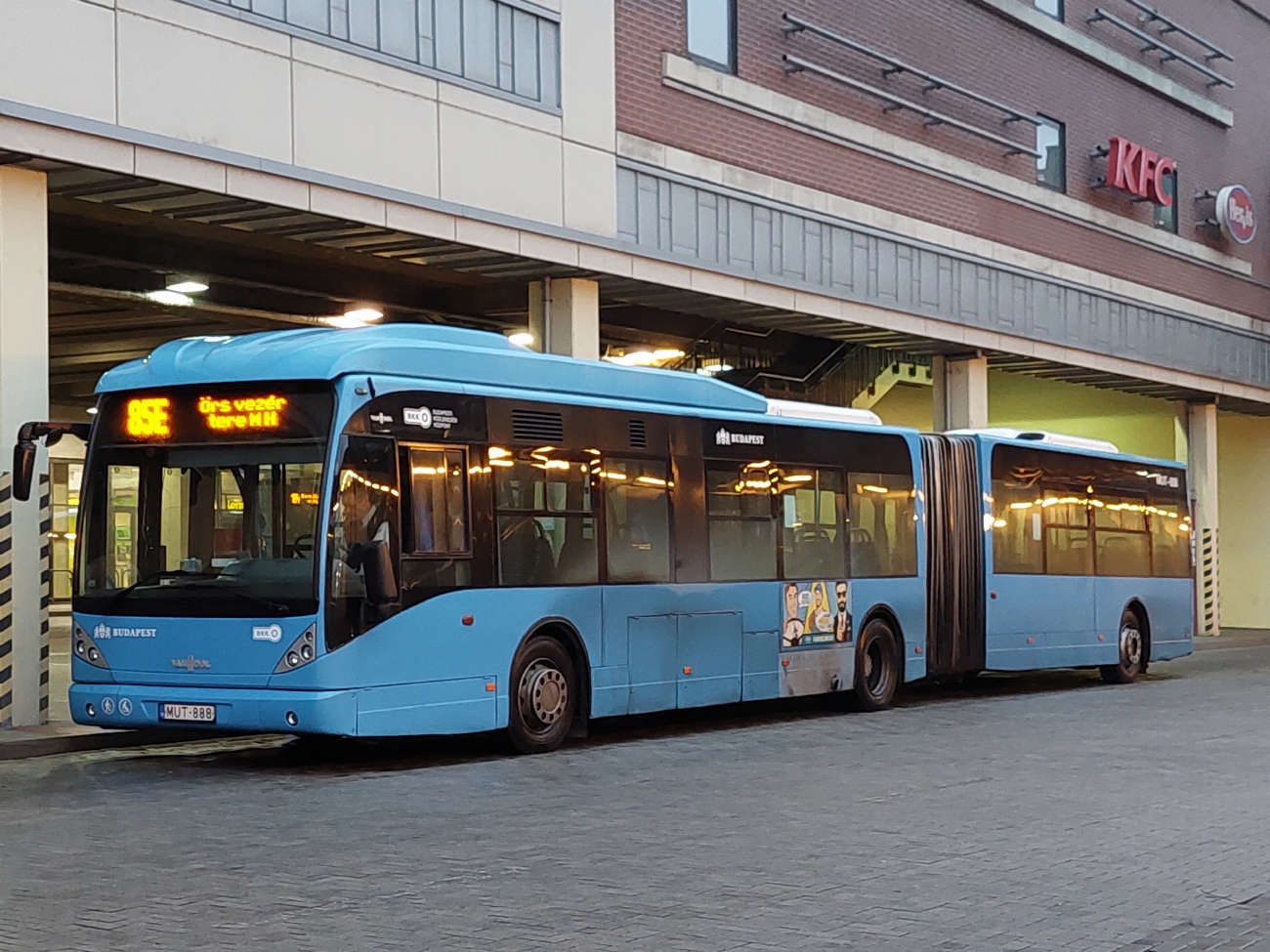 Венгрия, Van Hool New AG300 № MUT-888