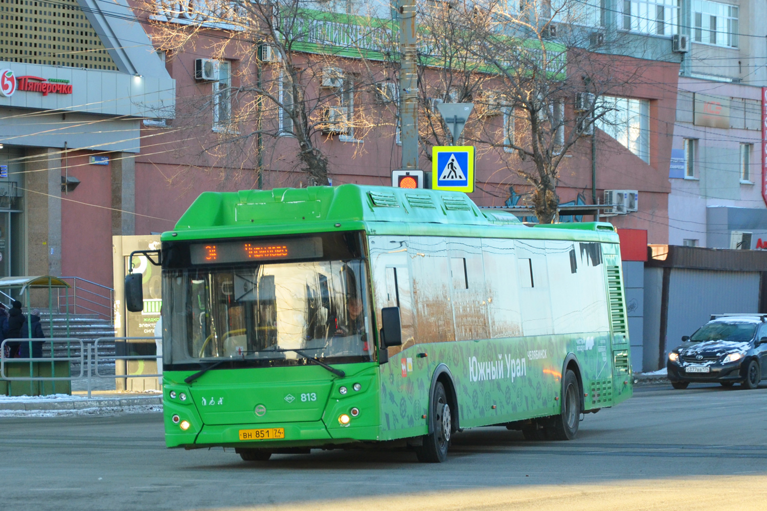 Челябинская область, ЛиАЗ-5292.67 (CNG) № 813