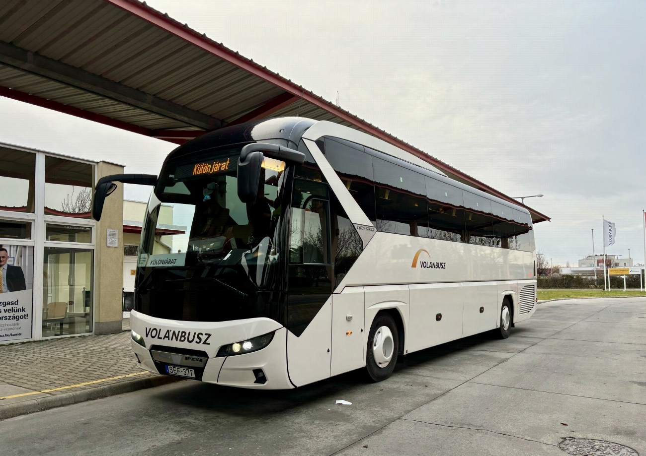 Венгрия, Neoplan P21 N2216SHD Tourliner № SEF-377
