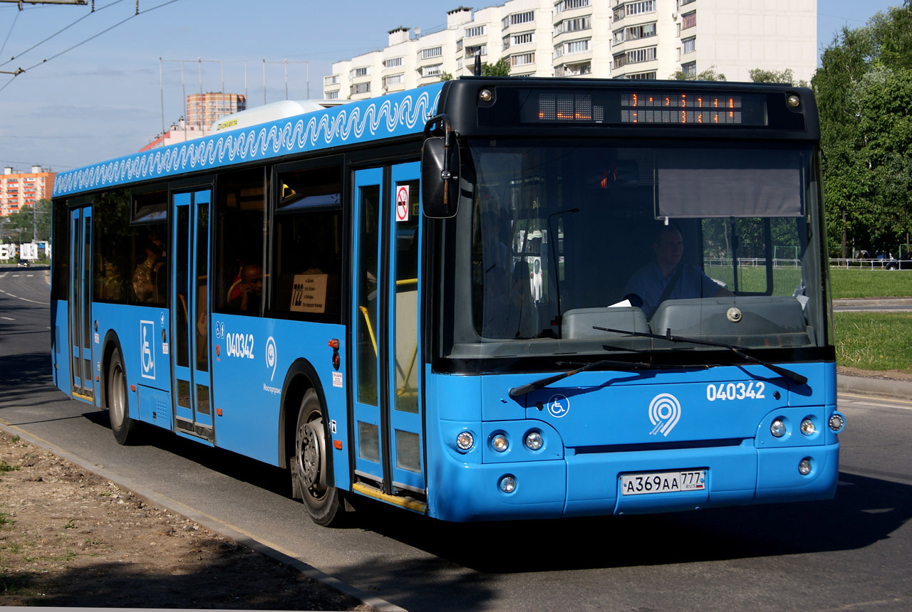 Moskau, LiAZ-5292.22 (2-2-2) Nr. 040342