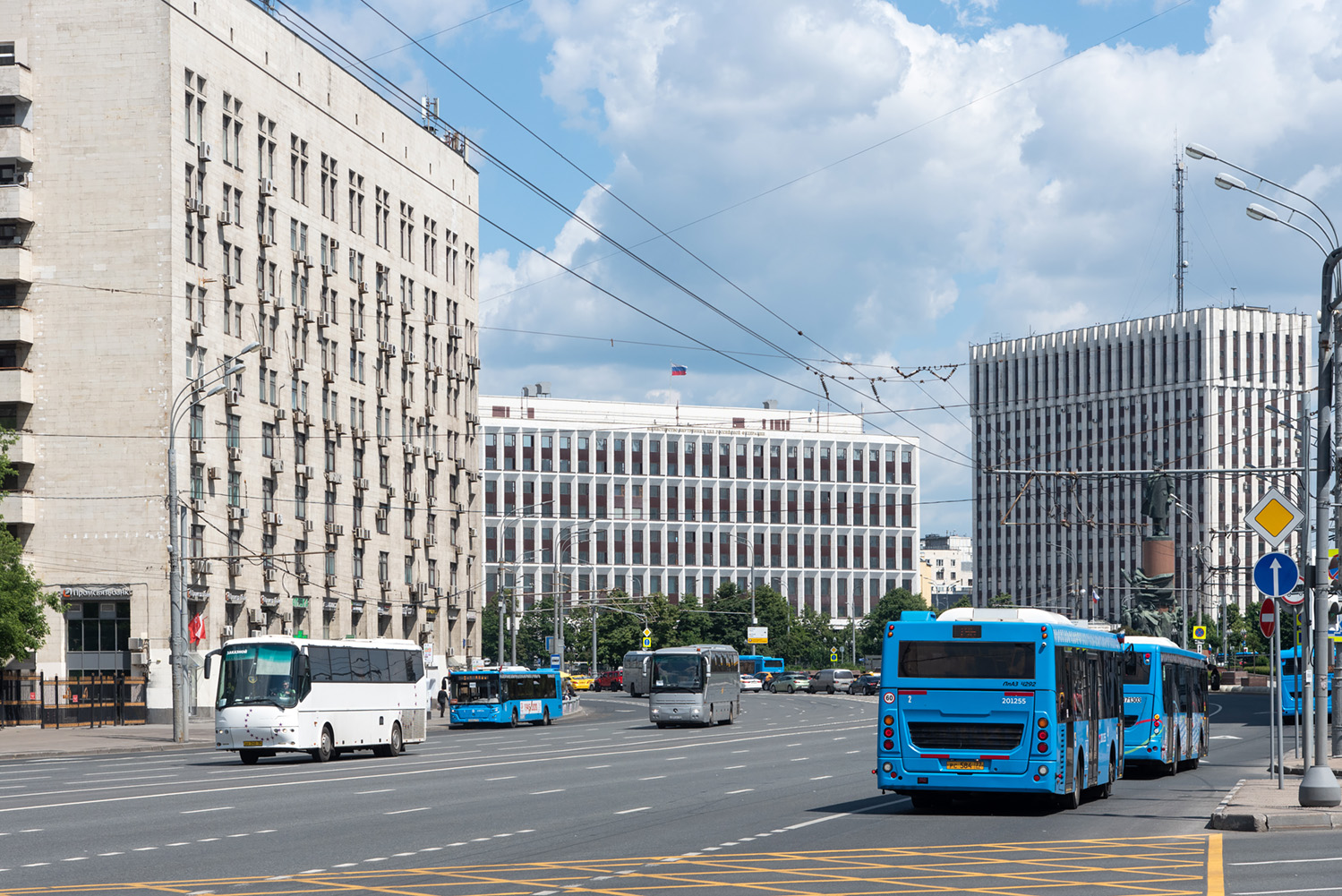 Москва, ЛиАЗ-4292.60 (1-2-1) № 201255