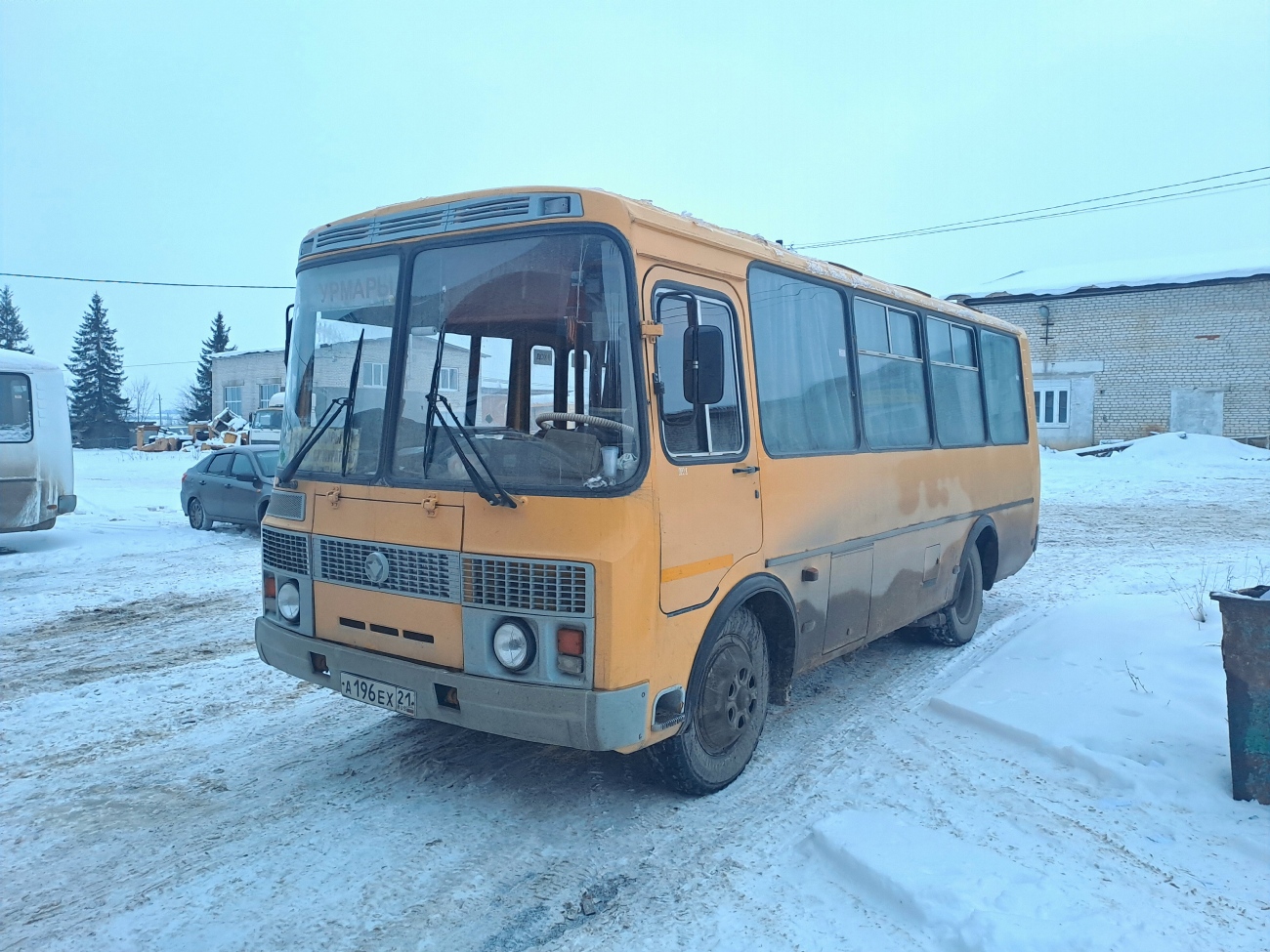 Чувашия, ПАЗ-32053-70 № А 196 ЕХ 21