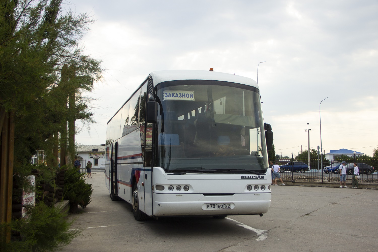 Республика Крым, Neoplan PC3 N3316SHD Euroliner SHD № Р 781 ЕО 178