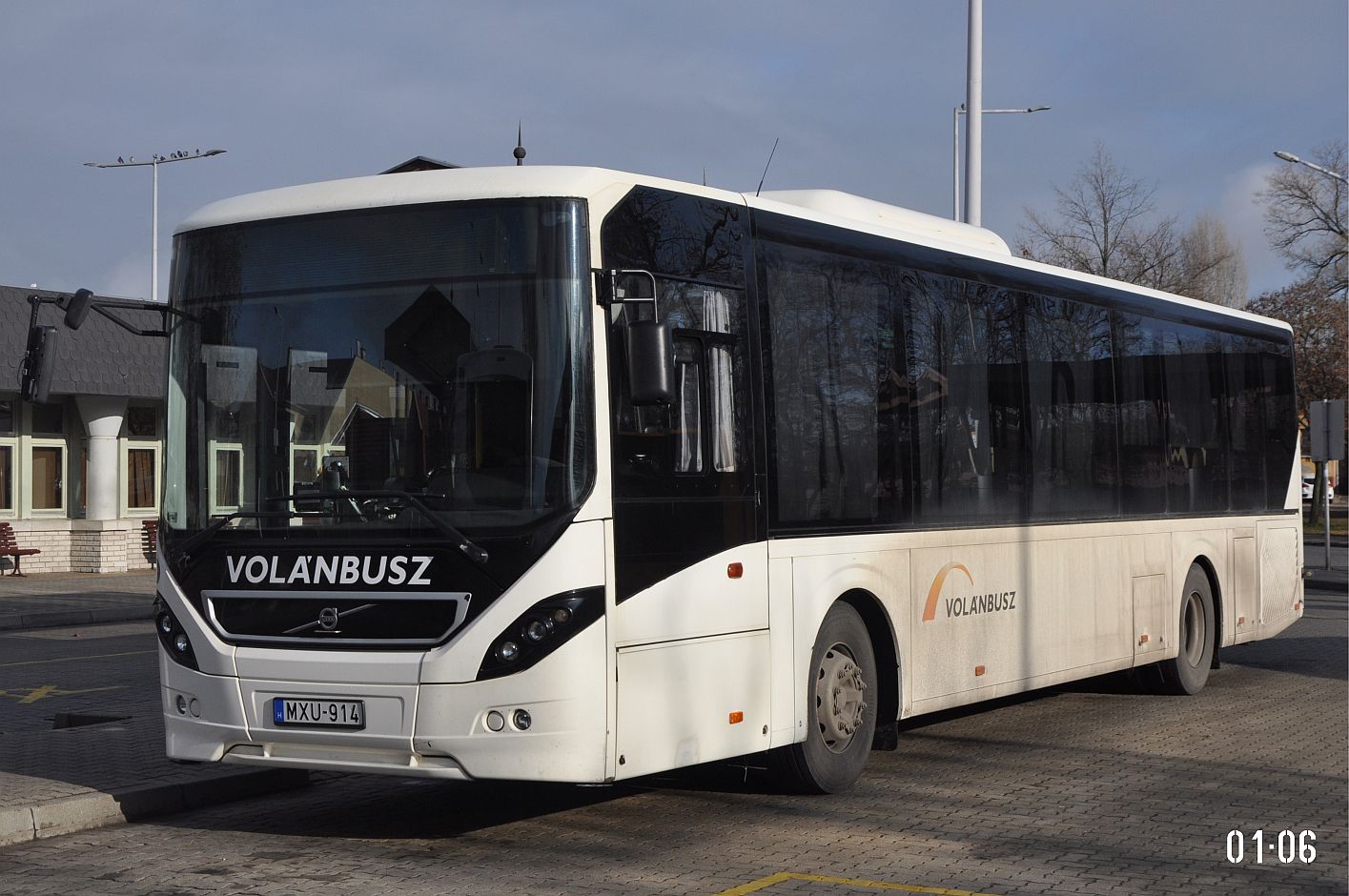 Венгрия, Volvo 8900LE № MXU-914