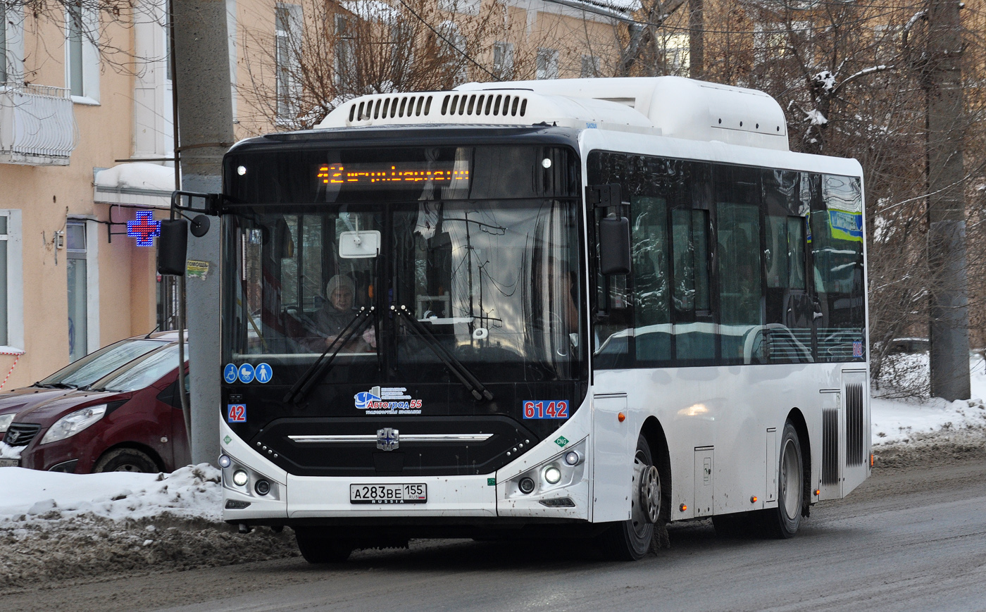 Омская область, Zhong Tong LCK6860HGN № 6142