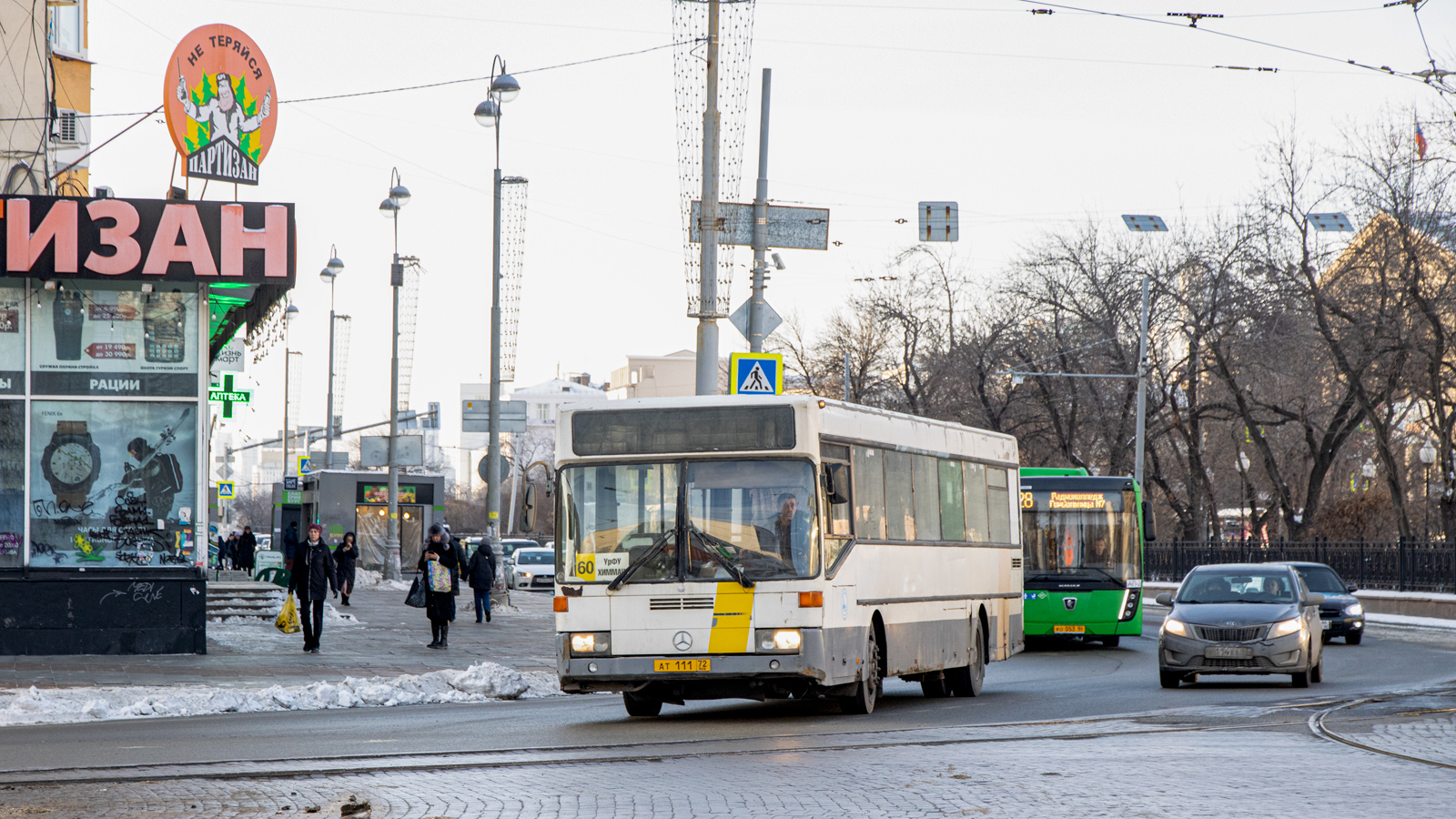 Свердловская область, Mercedes-Benz O405 № АТ 111 72