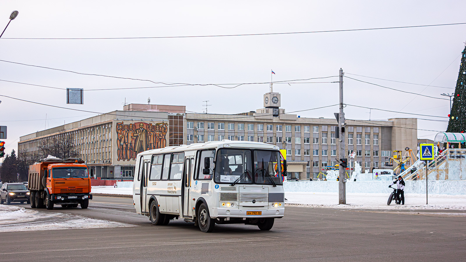 Свердловская область, ПАЗ-4234-04 № КН 792 66