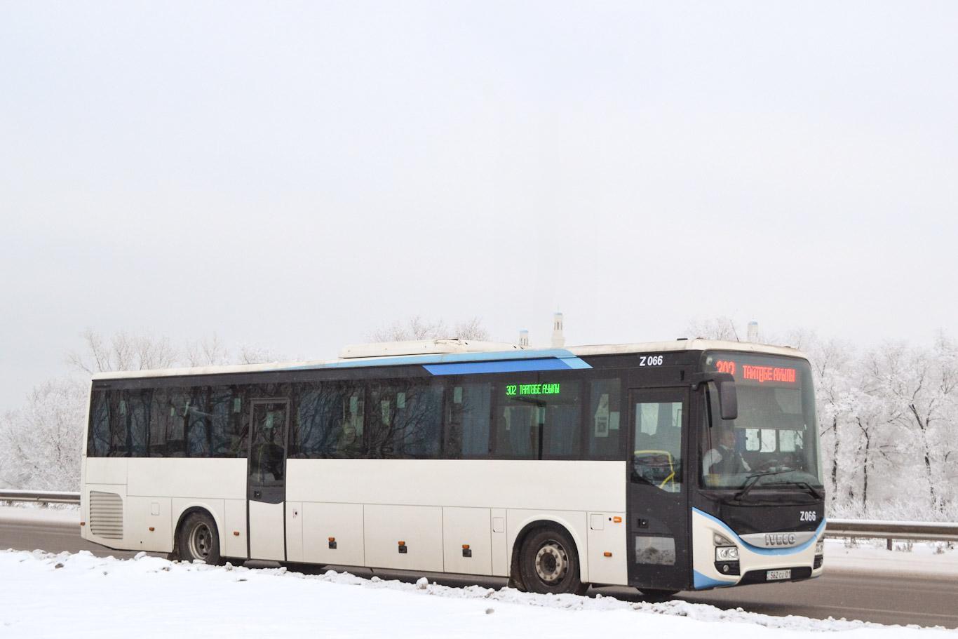 Астана, IVECO Crossway LINE 13M (СарыаркаАвтоПром) № Z066