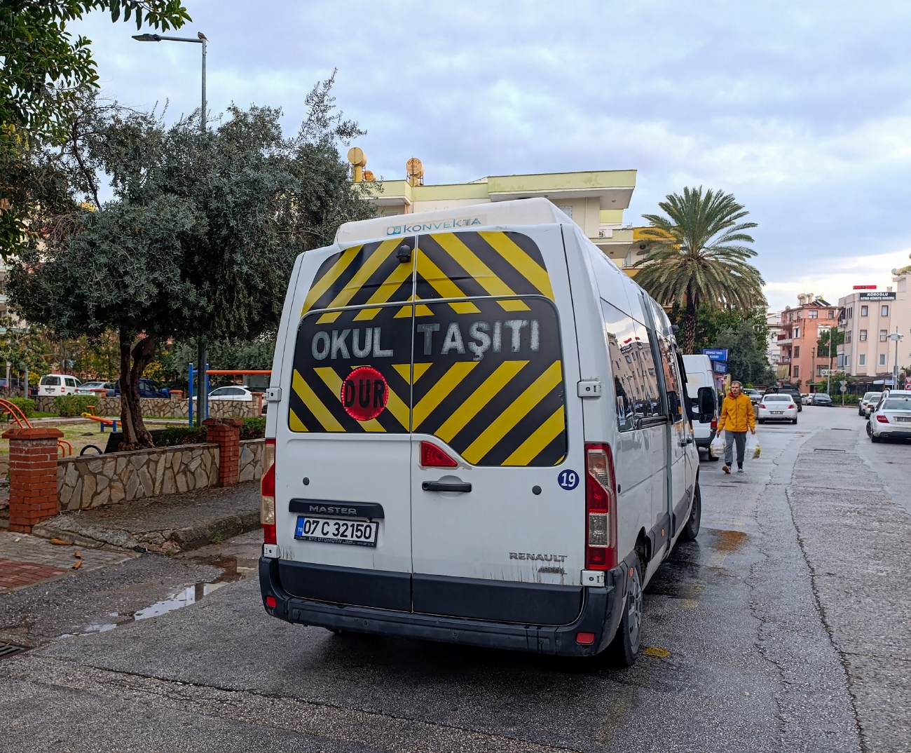 Турция, Renault Master № 07 C 32150
