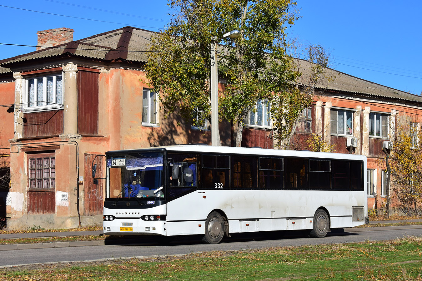 Волгоградская область, Волжанин-5270-10-04 № 332