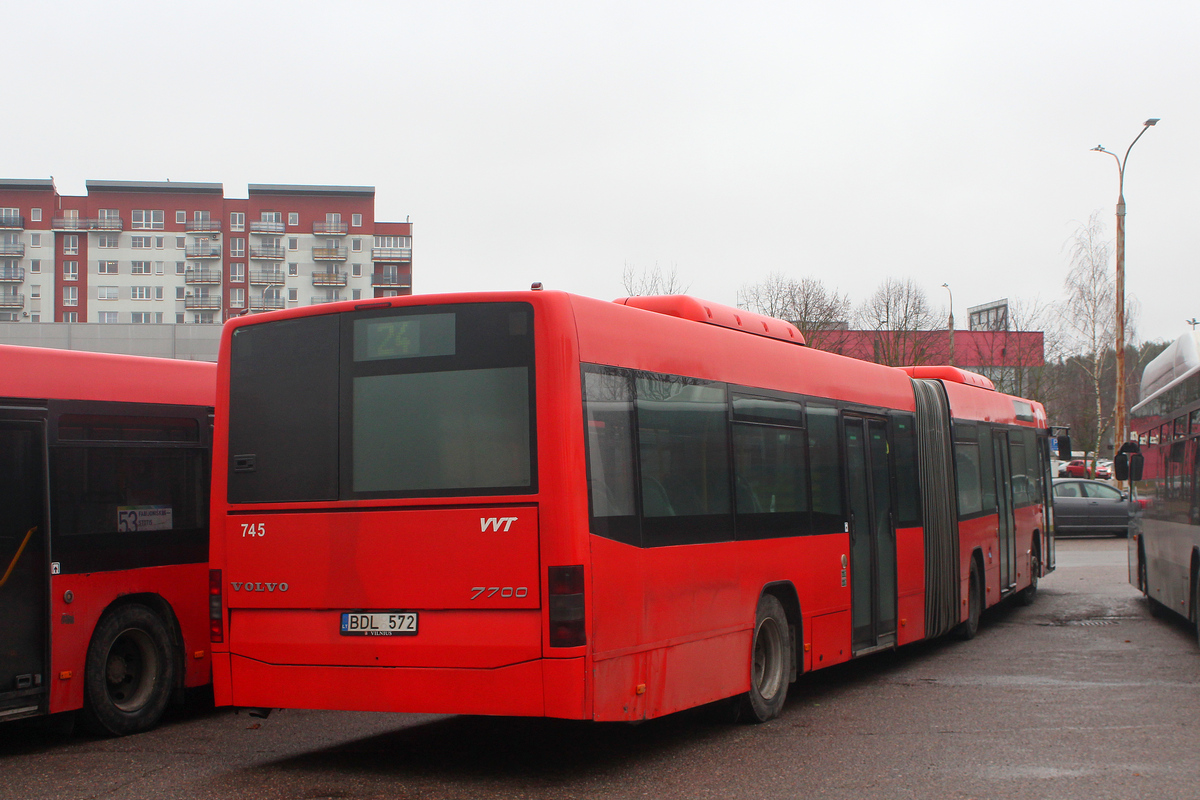 Литва, Volvo 7700A № 745