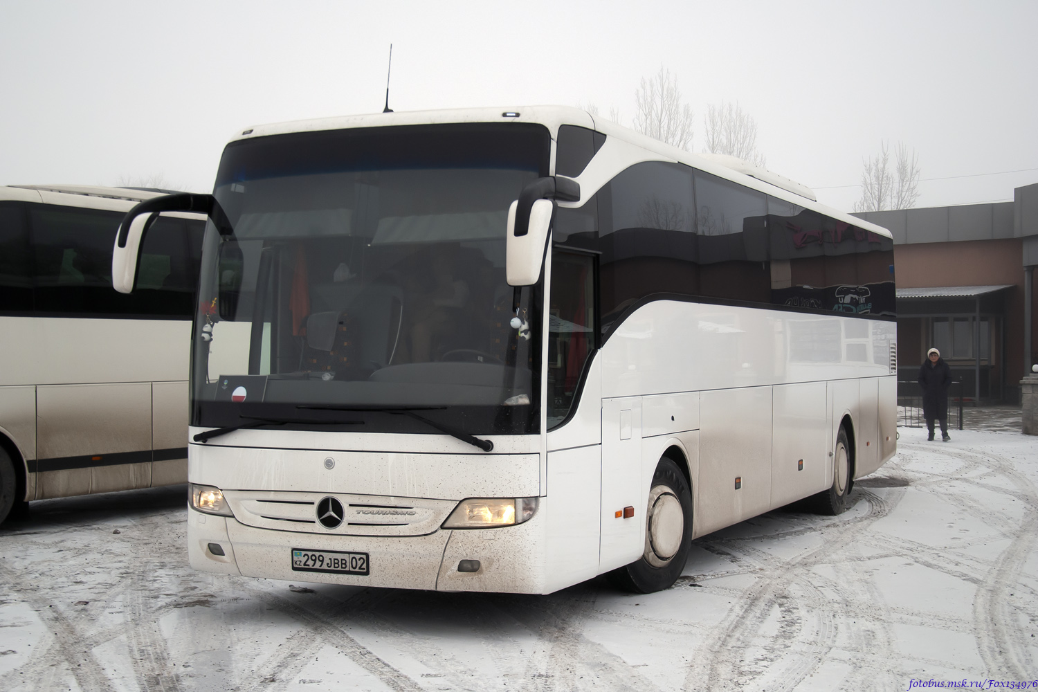 Алматы, Mercedes-Benz Tourismo II 15RHD № 299 JBB 02