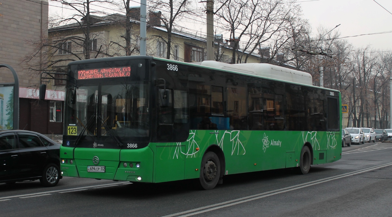 Алматы, Golden Dragon XML6125CN (Hyundai Trans Auto) № 3866