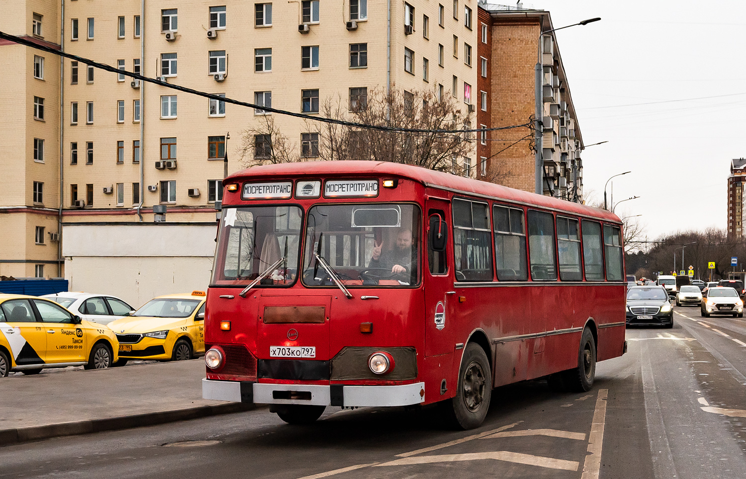 Москва, ЛиАЗ-677МБ № Х 703 КО 797