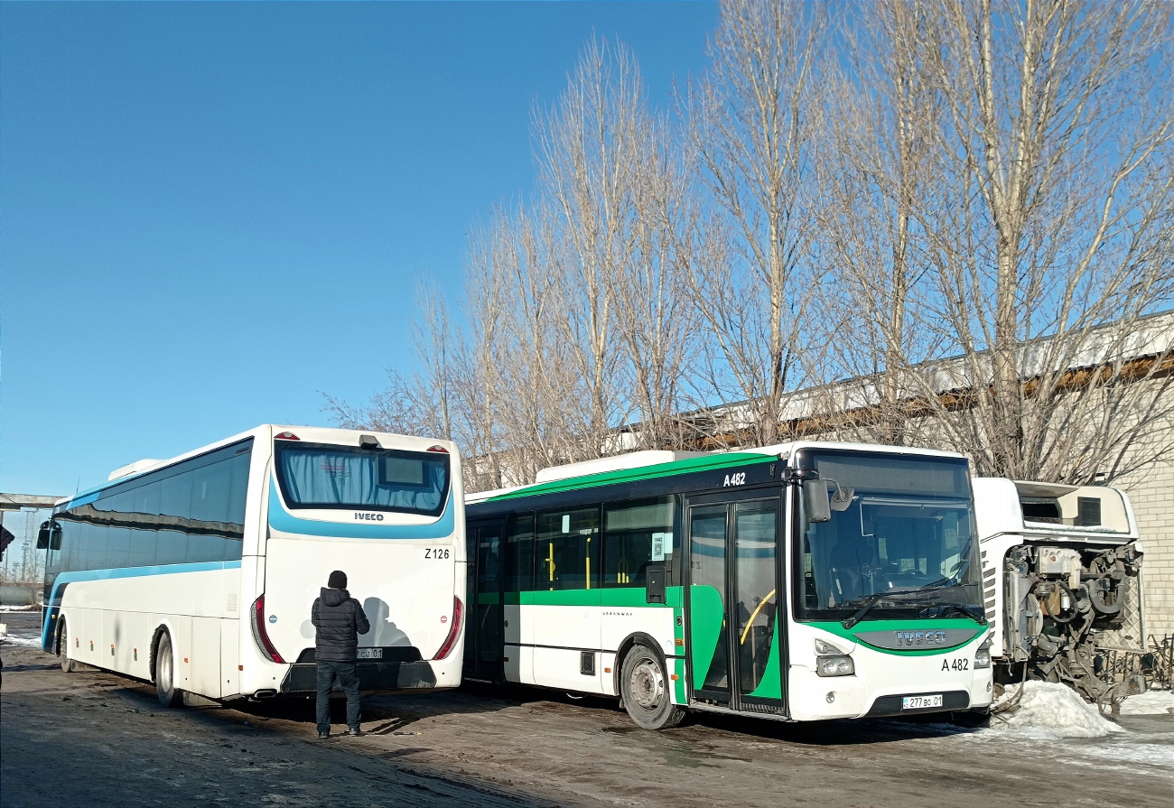 Астана, IVECO Crossway LINE 13M (СарыаркаАвтоПром) № Z126; Астана — Автопарки