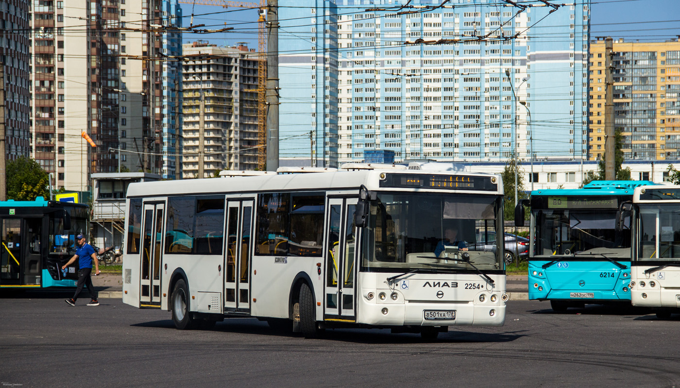 Санкт-Петербург, ЛиАЗ-5292.60 № 2254